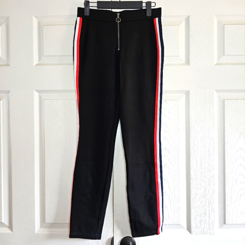 **5/25** Women's Pink Rose Leggings